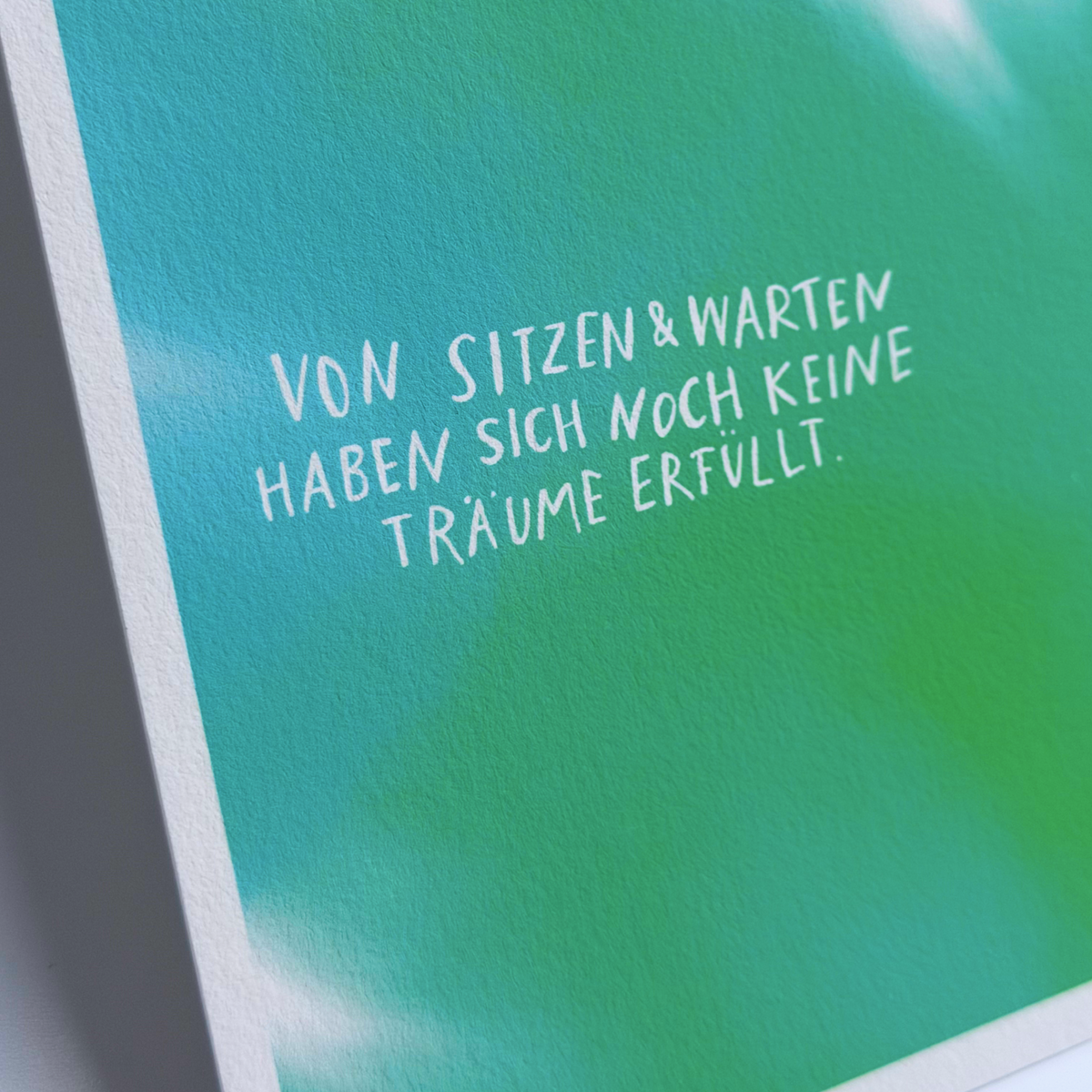 Postkarte "Sitzen & Warten"