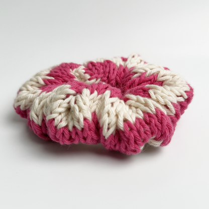 Gestricktes Scrunchie – Pink