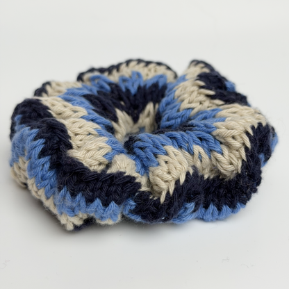 Gestricktes Scrunchie – Blau